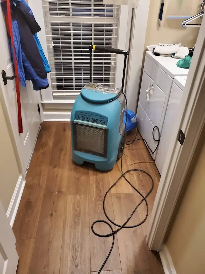 Commercial dehumidifier deployed for Crawl Space Restoration in Lumberton